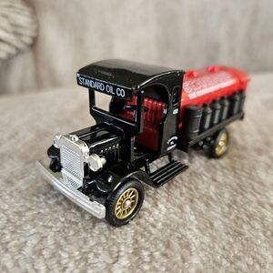 Lledo Red Crown 1927 Gasoline Truck Chevron Standard Diecast